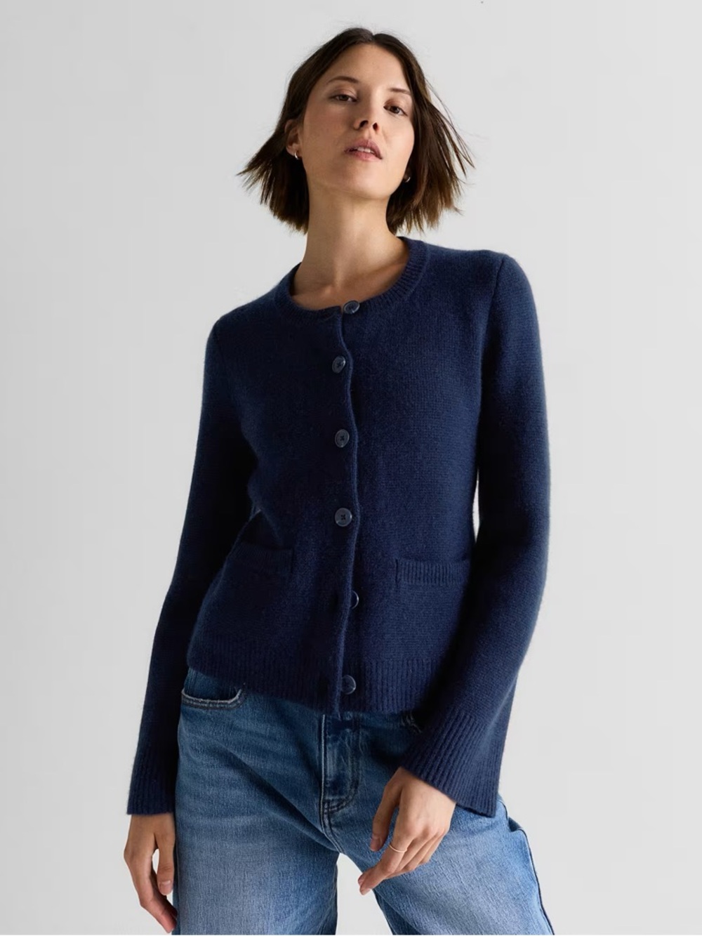 Quince Mongolian Cashmere Structured Cardigan TRUE Navy
Sleeved Top Small